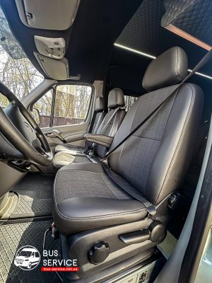 mercedes-sprinter-2026-04-20-002