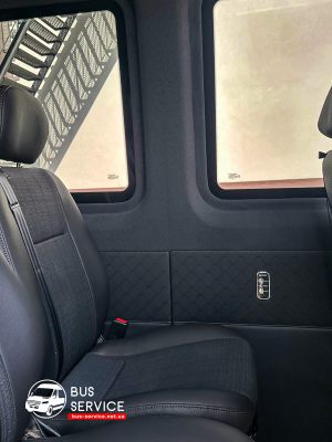 mercedes-sprinter-2026-04-20-005