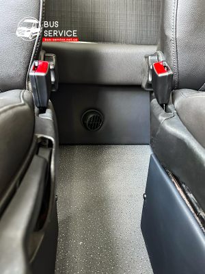 mercedes-sprinter-2026-04-20-006