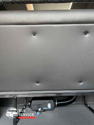 mercedes-sprinter-2026-04-20-013